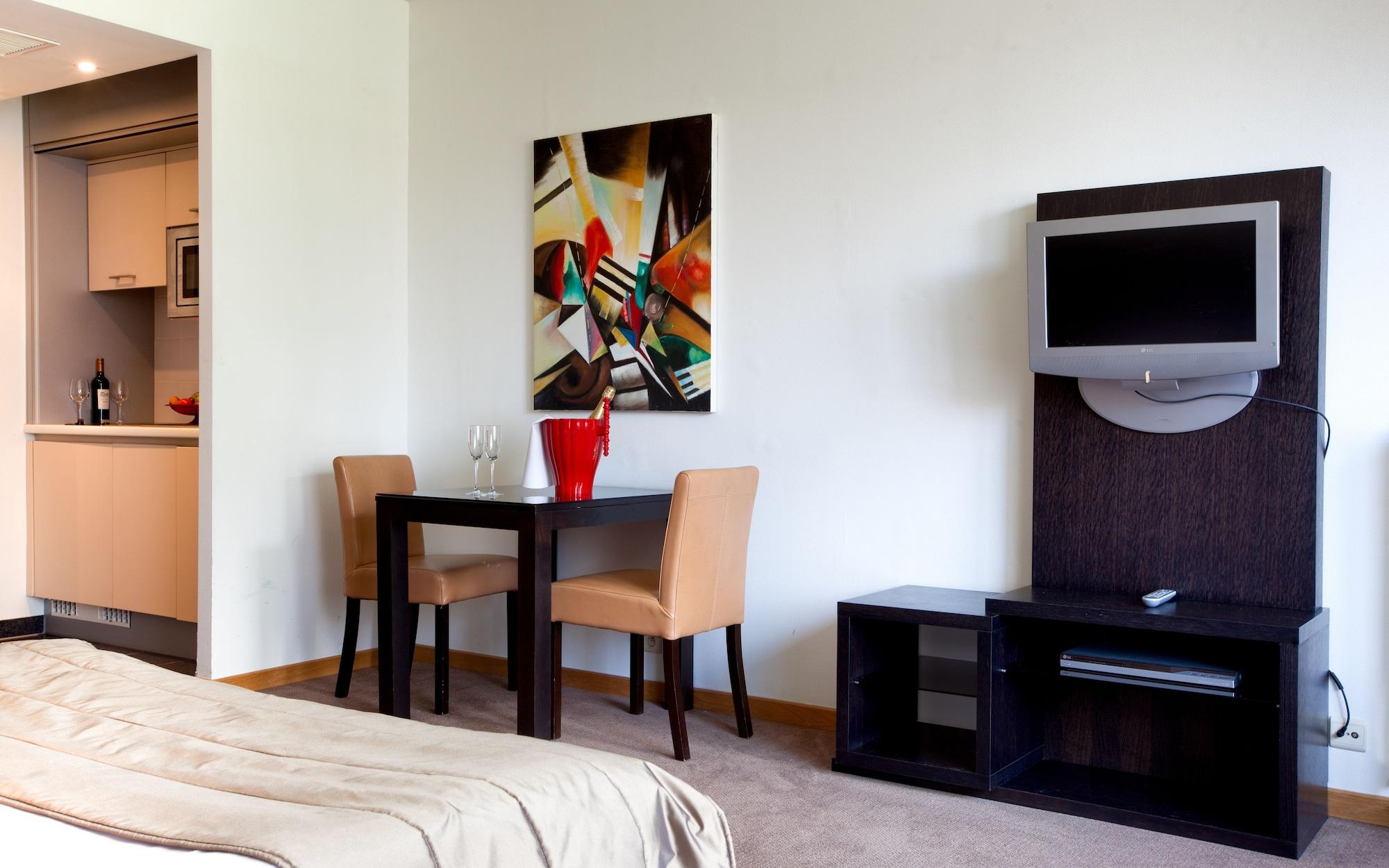 Diamant Suites Brussels Eu Etterbeek Exterior photo